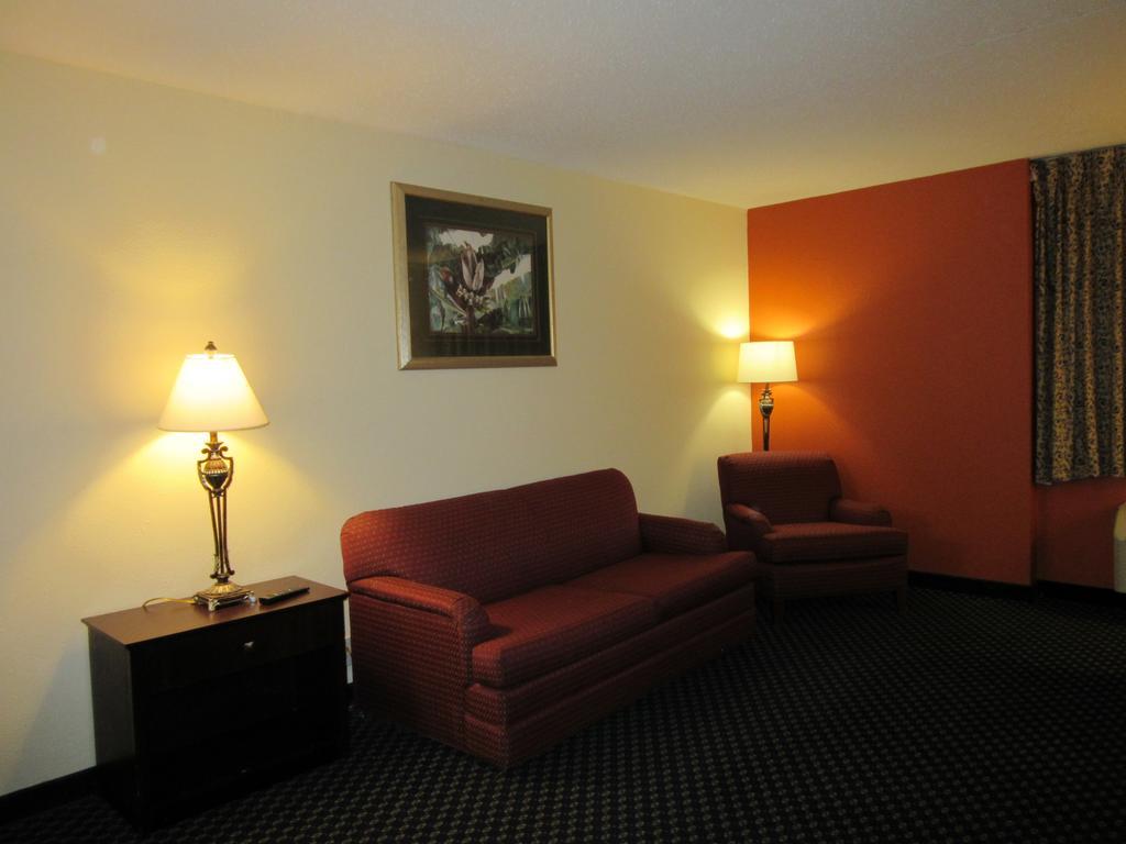 Atrium Hotel & Conference Center Hutchinson Kültér fotó